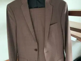 Bertoni jakkesæt brugt til konfirmation