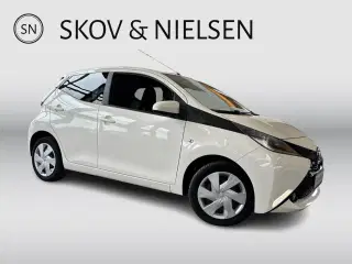 Toyota Aygo 1,0 VVT-i x-cellence