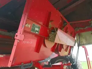 Massey Ferguson 40 sælges i dele/for spareparts