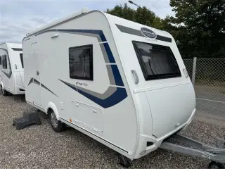2024 - Caravelair ALBA 400   Prisen er inkl. klargøring, gastest, fugttest, syn og nummerplade.