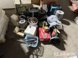 Blandet lot håndværktøj og materialer