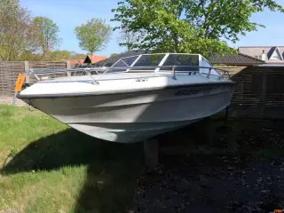 SPEEDBÅD, Lambr