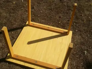 Lavt bord