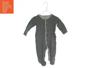 Heldragt med fødder fra Junior J (str. 9-12)