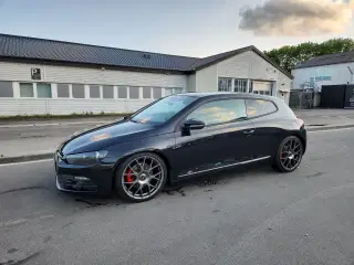 VW Scirocco 2,0 TSi 200 Sport