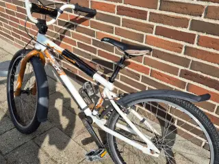 Mountainbike 24 tommer hjul