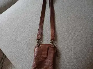 Smart skuldertaske ægte kalveskind