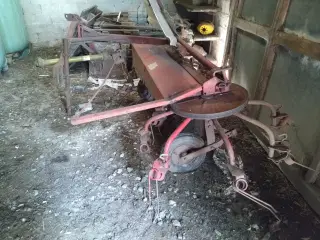 Jf 320 hø/halm vender 