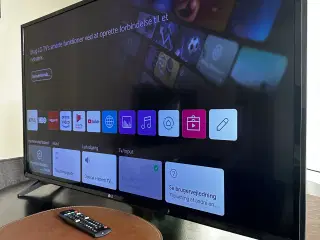 SmartTV LG 4K UHD 43”(Perfekt stand)