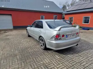Lexus IS200 aut
