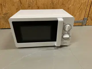 Mikrobølgeovn  fra Adelberg.