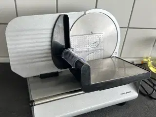 Nyere pålægsmaskine sælges