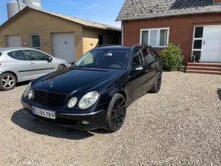 Mercedes E320 w211