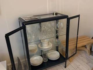 Ikea vitrineskab