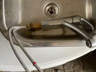 Håndvask inkl armatur 