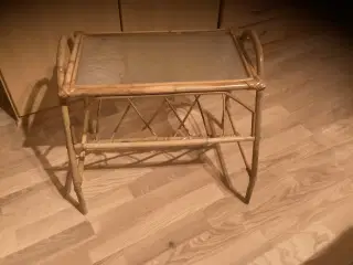Lille bambusbord m/glasplade