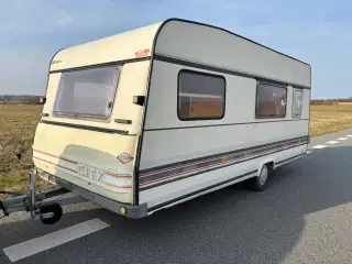 Skøn veteran campingvogn