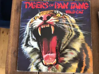 Lp. Tigers of Pan Tang. VG++/VG+