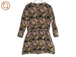 Kjole fra Creamy (str. 122)