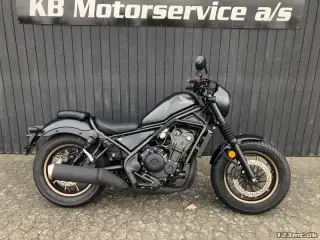Honda CMX 500 Rebel S