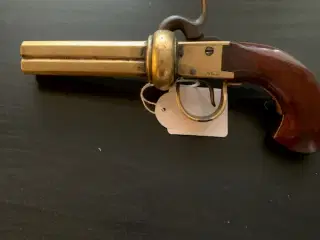 4 løbet Pepperbox  pistol Antikt AGS 7,5 mm