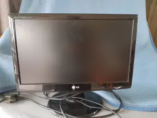 LG PC skærm 18"