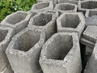 6 kantet betonsten, 100 stk