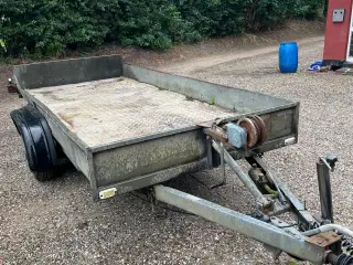 Trailer