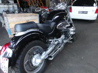 bmw r1200c montauk