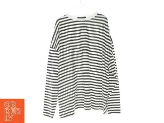 Bluse fra Missguided (str. 176 cm)
