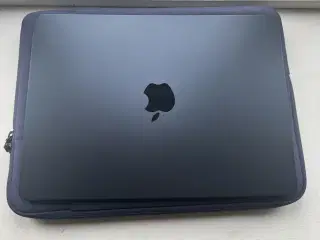 MacBook Air M2 Midnight i perfekt stand