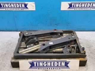 New Holland B115C Pallegafler Kit 87310367