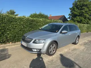 Skoda Octavia 1,4 TSi 150 Ambition Combi DSG