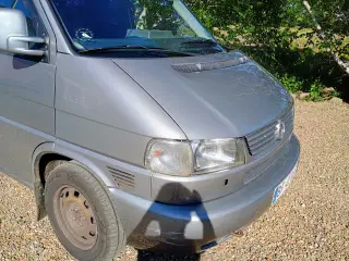 VW Caravelle 2,5TDI 10-pers bus