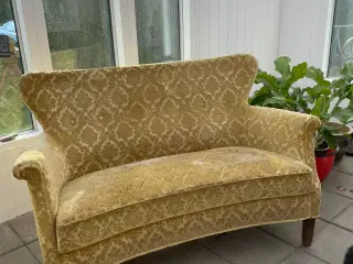Lille sofa til 2 personer