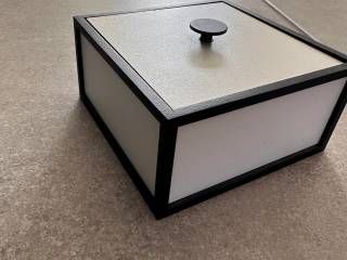 By Lassen Frame box 14