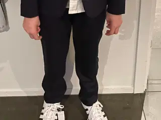 Mørkeblå habit 