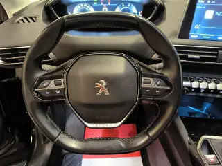 Peugeot 5008 1,5 BlueHDi 130 Allure 7prs