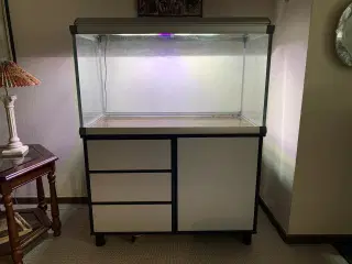 Komplet akvarium m skab - Akvastabil Mark II, 275