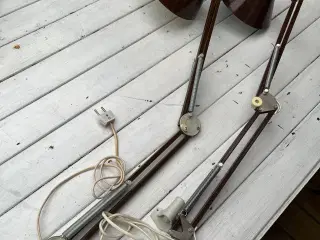 To “arkitekt-lamper”, brune. Giv bud.