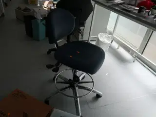 Laboratoriestol VELA MEDICAL CHAIRS