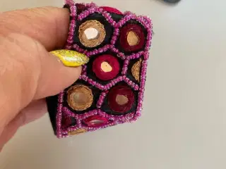 Smukt armbånd