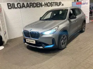 BMW iX1 xDrive30 X-Line