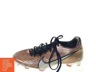 Fodboldstøvler Model Air Zoom fra Nike (str. 37 komma 5)