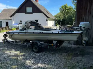 Havjagt- og turbåd Mopa Patrol