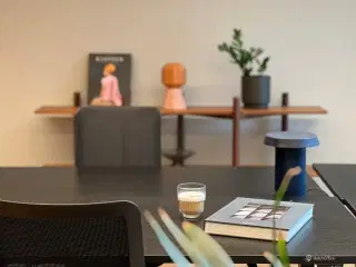 Kontorsuite til 10 personer