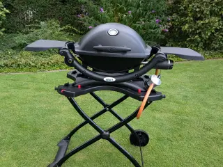 Weber grill 2200 med bord