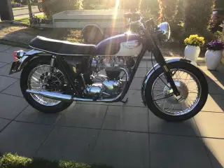 Triumph Bonneville T120