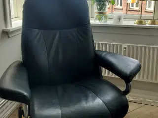 Stressless lænestol i læder  (Magic Signature Medi