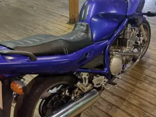 Yamaha xj 900 devision årg 1999